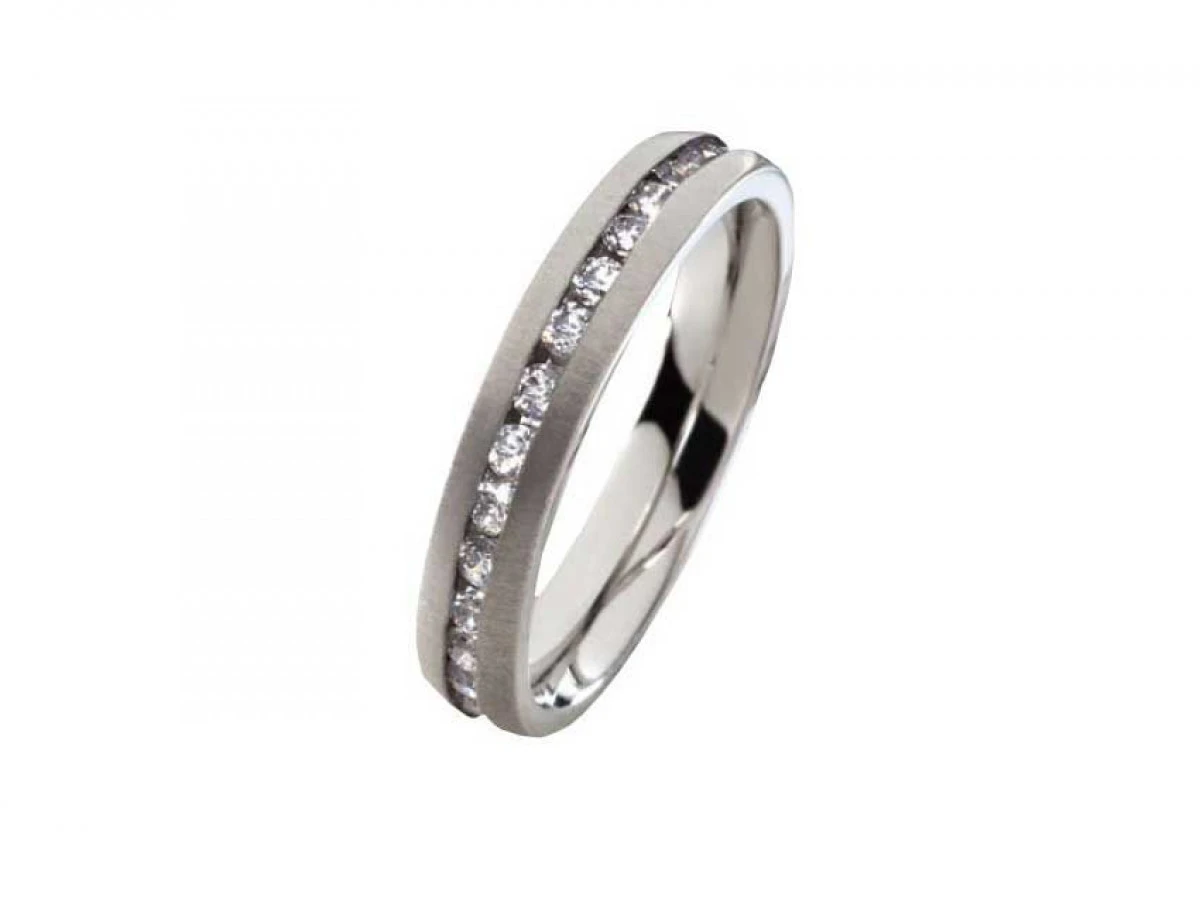 Edelstahlringe E152 mit Zirkonias und Gravur